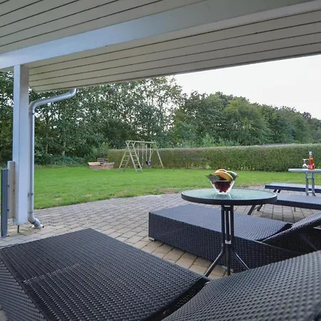 Сasa de vacaciones Magnífica Casa En Toftlund Con Sauna
